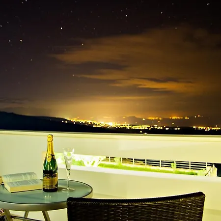 Horizon Villa Szkulúfia
